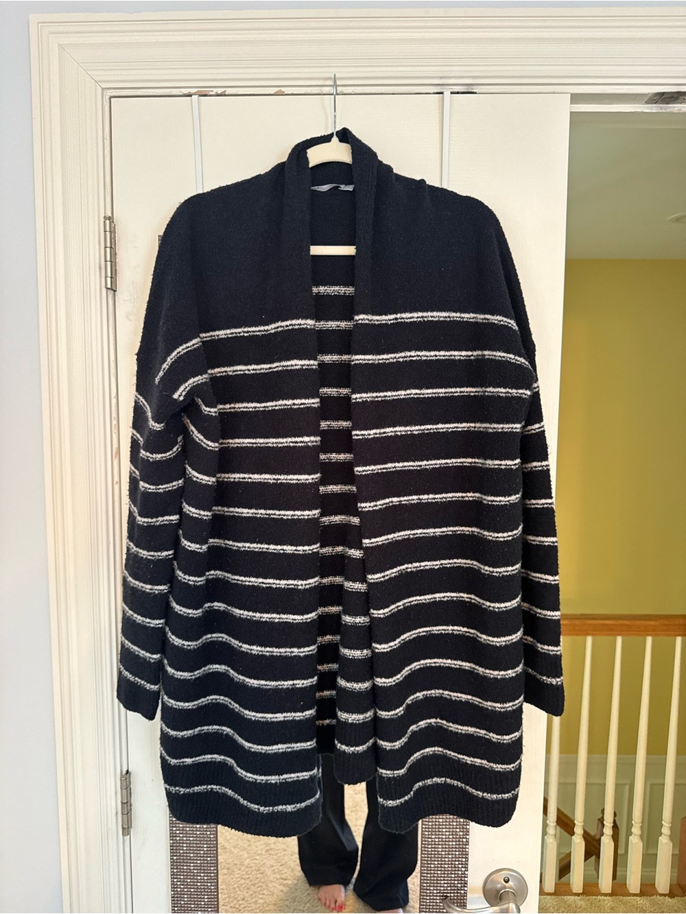 Vince Striped Cardigan - black and white